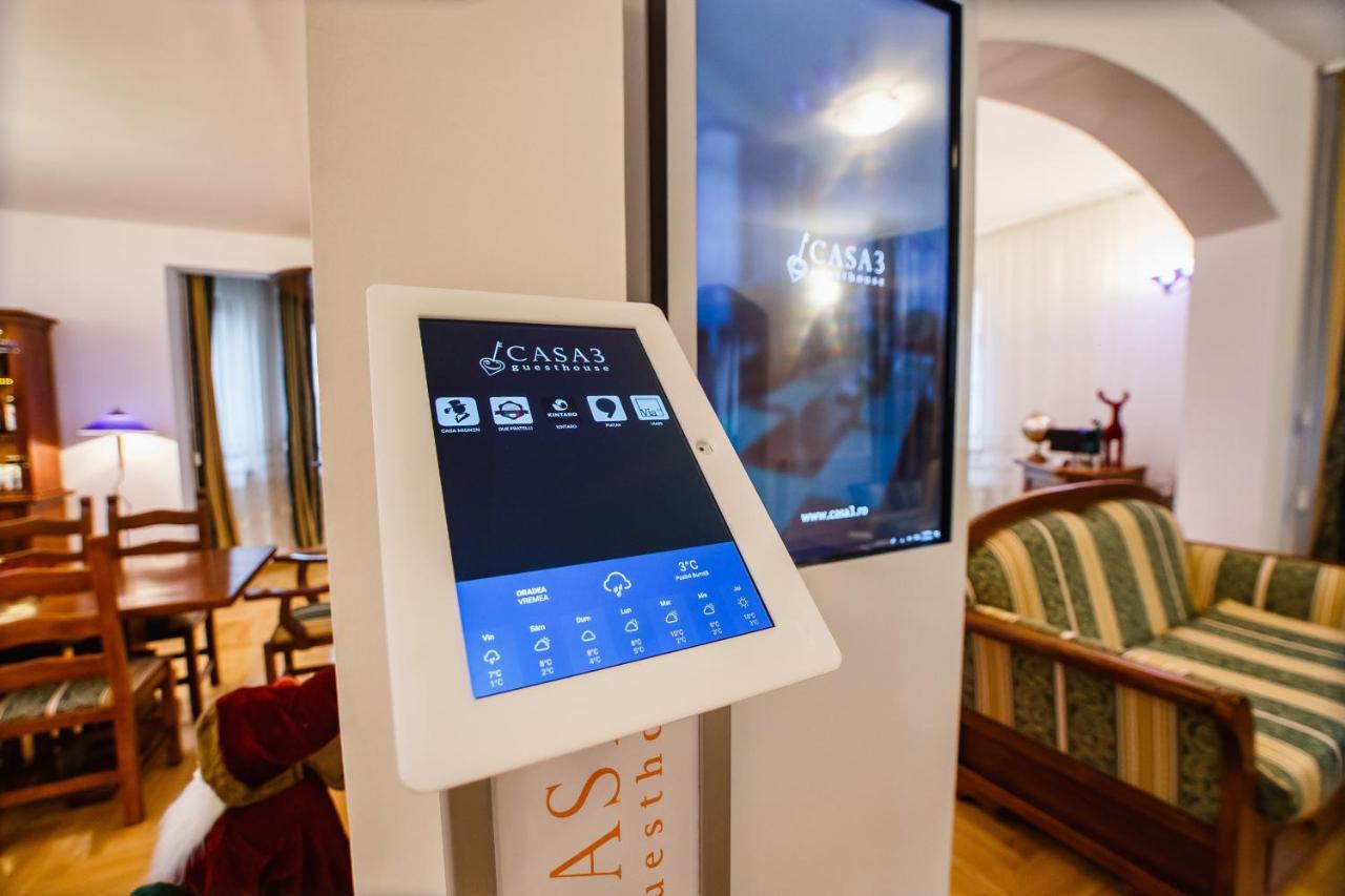 Casa 3 Guesthouse Oradea Ngoại thất bức ảnh